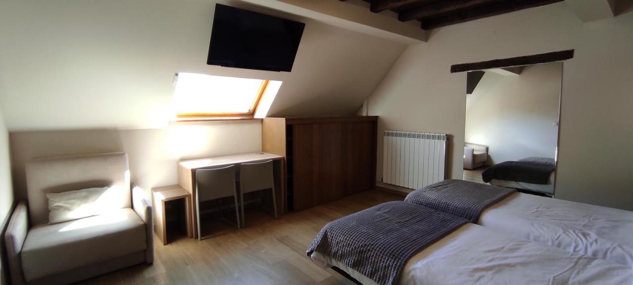 Hostal Mendilatz Orbaiceta Buitenkant foto